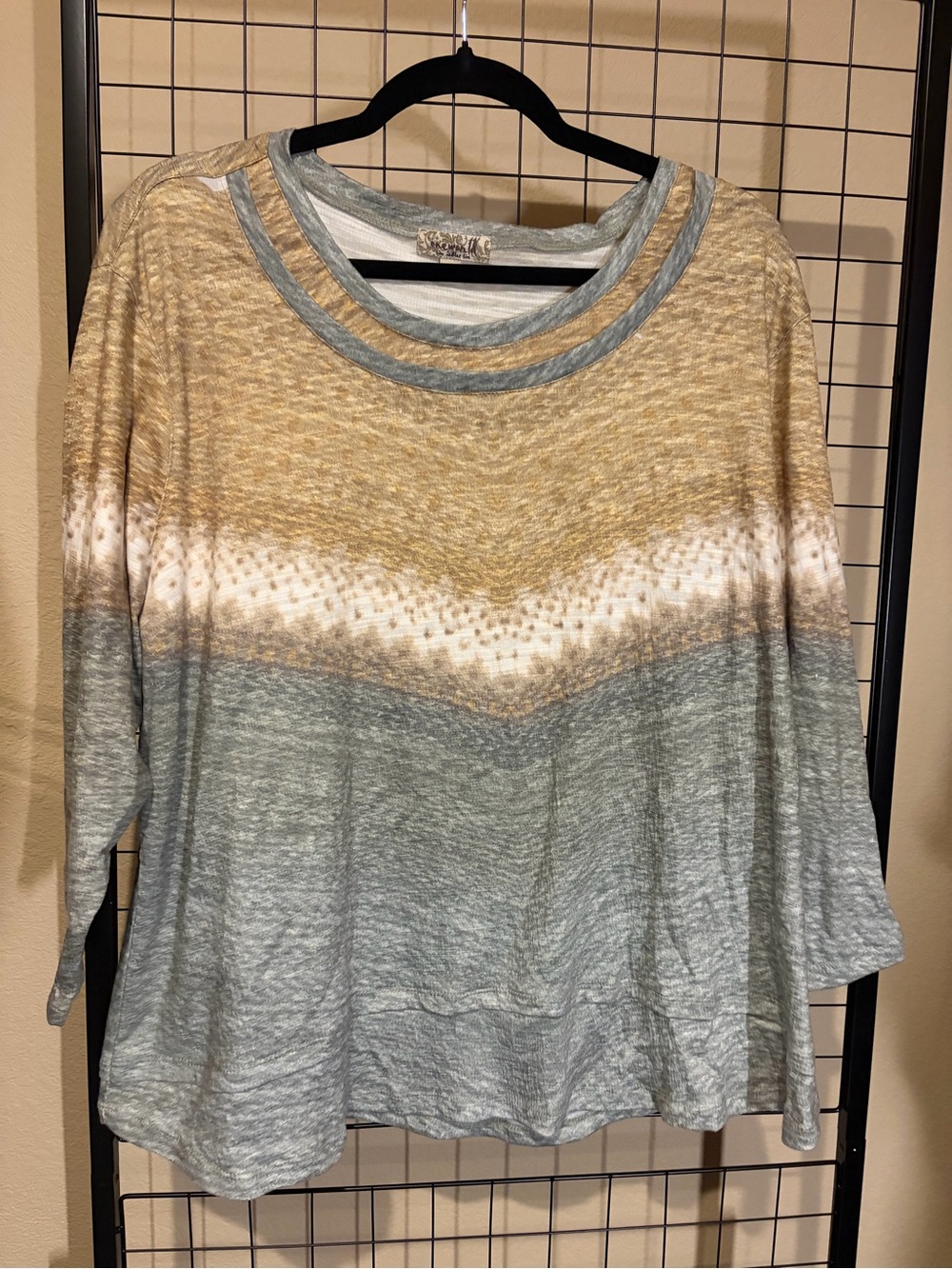 One World Relaxed Stripe Ombre Women’s Top in Mustard and Gray
